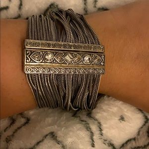 Metal bracelet
